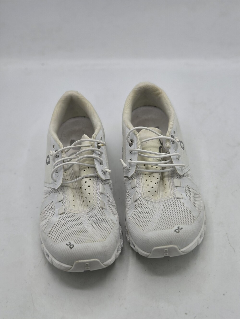 On Running Cloud 5 All White Sneakers Lightweight Running Shoes Womens W5 - Picture 7 of 16